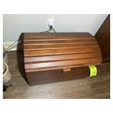 WOODEN STORAGE TRUNK, 21.5 IN X 13 IN X 15.5 IN