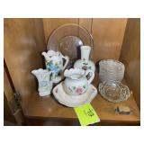 GROUP OF MINIATURE PITCHERS AND VASES, GLASS COAST