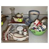 GROUP OF CHRISTMAS THEMED SERVING PIECES, TEA POT,