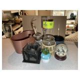 GROUP OF DECORATIVE ITEMS, CANDLE HOLDERS, SNOW GL