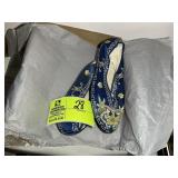 PAIR OF VINTAGE WW II ERA ORIENTAL SLIPPERS