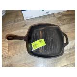 LODGE CAST IRON SQUARE GRILLING PAN
