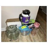 PLASTIC WATER PITCHERS AND DESPENSERS
