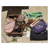 GROUP OF LADIES PURSES AND TOTE BAGS