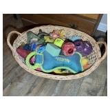 LARGE BASKET WITH MISC DOG TOYS