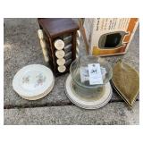 GROUP INCLUDING PLATES, BOWLS, SPICE RACK