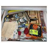TOP DRAWER INCLUDING, POT HOLDERS, STORAGE BAGS, C