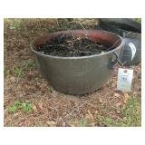 CAST IRON CAULDRON POT, 20.5 IN DIAMETER X 13 IN T