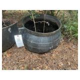 CAST IRON CAULDRON POT, 19 IN DIAMETER X 12 IN TAL