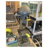DELTA MILWAUKEE BENCH TOP DRILL PRESS