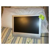 ELEMENT FLAT SCREEN TV, 19 IN. MODEL FLX1910, WITH