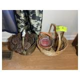 GROUP OF DECORATIVE BASKETS