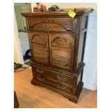 AMERICAN DREW 3 DRAWER 2 DOOR CHEST, 44 IN X 20 IN