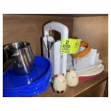 GROUP INCLUDING ELECTRIC KNIFE, BAGEL SLICER, BACO