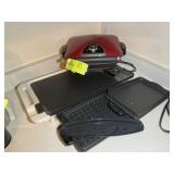 ELECTRIC GRIDDLE AND GEORGE FOREMAN