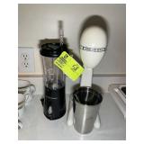 HAMILTON BEACH MILKSHAKE MIXER [PLASTIC] AND HAMIL