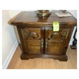 AMERICAN DREW 2 DOOR WOODEN NIGHT STAND, 28 IN X 1