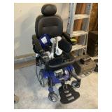 JAZZY SELECT 6, ELECTRIC SCOOTER, CHARGER, NEEDS B