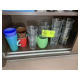 GROUP OF MISC COFFEE MUGS AND BEER GLASSES