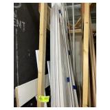 LARGE GROUP OF MISC PRIMED WOOD MOLDING, CROWN MOL