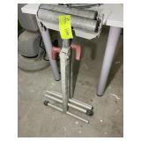 PAIR OF ROLLING SAW STANDS