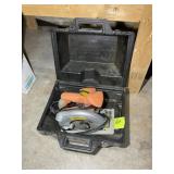 CHICAGO ELECTRIC 7 1/4 IN CIRCULAR SAW IN CRAFTSMA