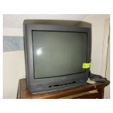SANYO VINTAGE TUBE TV, MODEL DS27530
