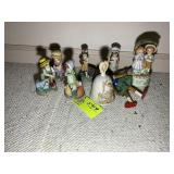 GROUP OF SMALL DECORATIVE FIGURINES
