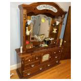 VINTAGE WOODEN DRESSER, 6 DRAWER ONE DOOR DRESSER