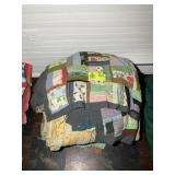 GROUP OF VINTAGE QUILTS