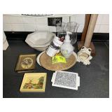 GROUP OF MISC KITCHEN ITEMS, DECORATIVE ITEMS, BOW