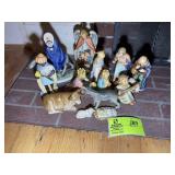 GROUP OF MJ HUMMEL NATIVITY FIGURINES