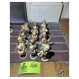 GROUP OF MJ HUMMEL FIGURINES, APPROX 3 IN TALL