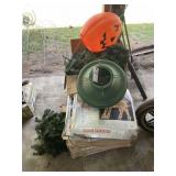 GROUP OF HOLIDAY DECORATIONS, ARTIFICIAL TREE, LIG