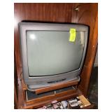 SANYO VINTAGE TUBE TV, MODEL DS25380