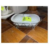 COVERED CERAMIC CASSEROLE DISH WITH METAL STAND