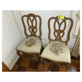 PAIR OF THOMASVILLE DINING CHAIRS WITH UPHOLSTERED