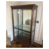 HOWARD MILLER COLLECTORS CABINET, LIGHTED, 50 IN X