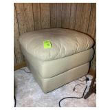 APPEARS TO BE LEATHER OTTOMAN, 25 IN SQ