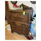 VINTAGE 5 DRAWER WOODEN CHEST, 38 IN X 20 IN X 60