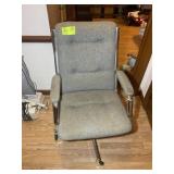 4 STAR BASE OFFICE CHAIR