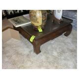 SQUARE WOODEN COFFEE TABLE, 40 IN SQ X 15 IN TALL,