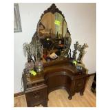 VINTAGE 4 DRAWER VANITY WITH MIRROR, 48 IN X 18 IN