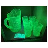APPEARS TO BE IMPERIAL GLASS COMPANY AMERICAN BEAU