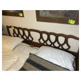 KING SIZE HEAD BOARD AND DUAL SIDED ADJUSTABLE BED