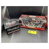 DALE EARNHARDT MEMORABILIA, 1/18 SCALE ERTL LUMINA