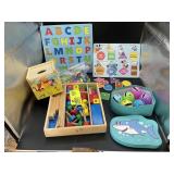 MELISSA  AND DOUG CONSTRUCTION BUILDING SET