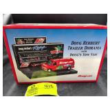 SNAP-ON DOUG HERBERT TRAILER DIORAMA WITH DOUG