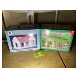 PAIR OF TEXACO ADULT COLLECTIBLES, TEXACO TOWN FIL