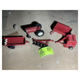 GROUP OF VINTAGE METAL TOYS, TRACTOR, WAGON, HAY B
